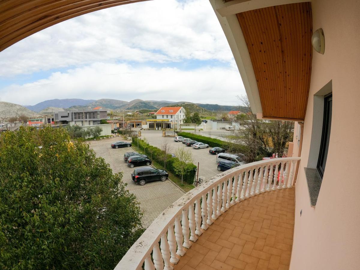 Hotel Hasmegaj Mahall' e Kryethuit Luaran gambar